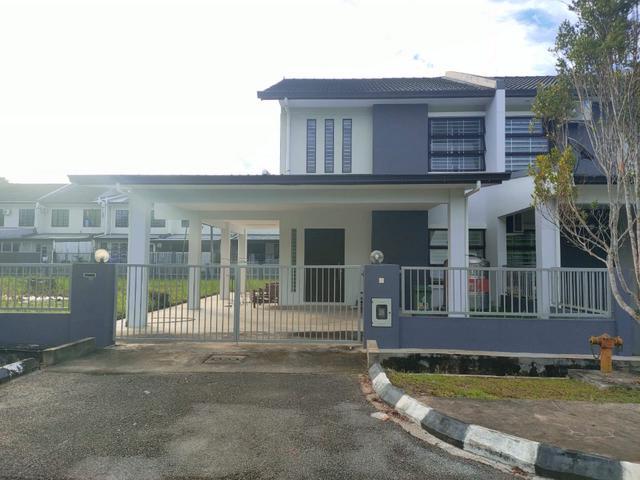 Residential House for rent in Kuching