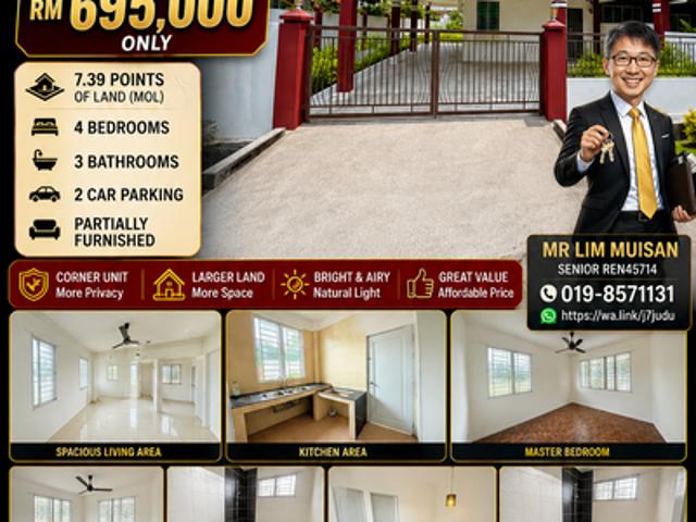 House for sale in Batu Kawa