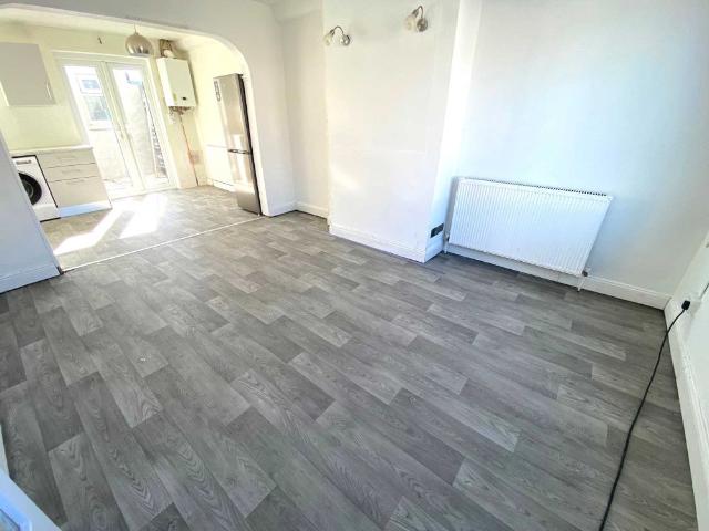 Apartment to rent in Bluebell, North Tipperary