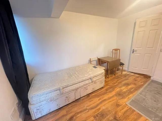 Apartment to rent in Milltown, Dublin