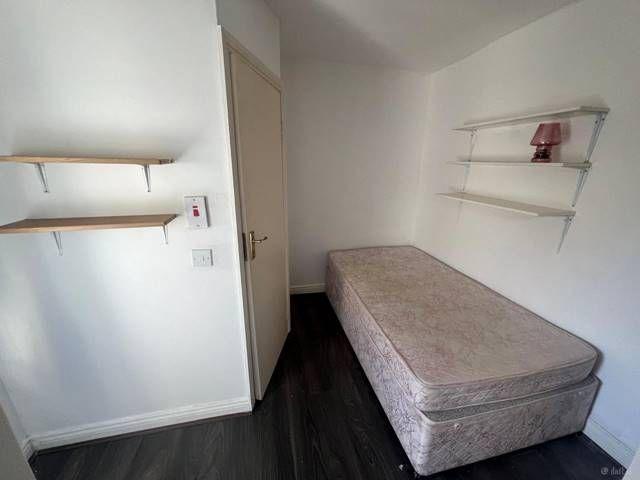 Apartment to rent in Milltown, Dublin