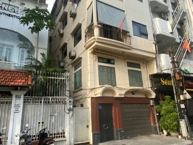 Nhà mặt phố bán tại Hoàn Kiếm, Hà Nội