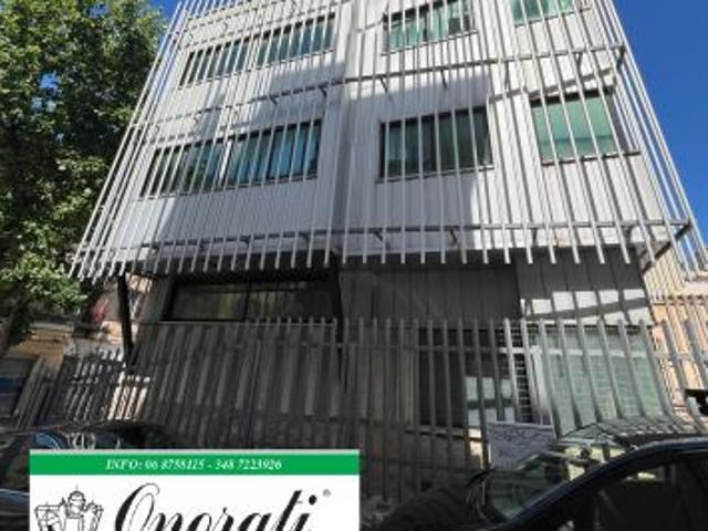 Capannone in affitto a Roma Capitale, Lazio