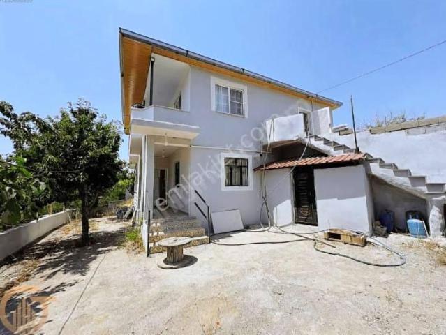 Kahramanmaraş içerisinde satılık Villa
