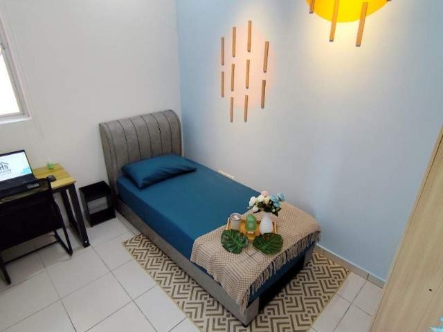 Room for rent in Petaling, Damansara Damai