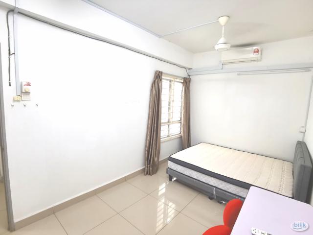 Room for rent in Country Heights Damansara, Kuala Lumpur