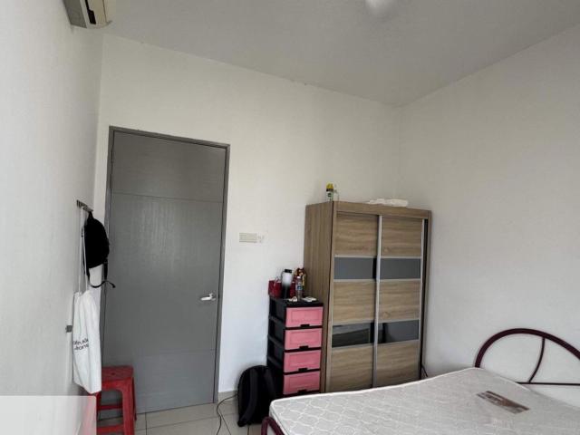 Room for rent in Country Heights Damansara, Kuala Lumpur