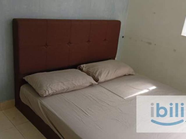 Room for rent in PJU 6, Petaling Jaya