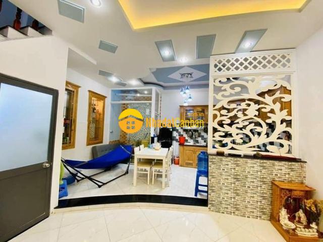 Nhà bán tại Hồ Chí Minh