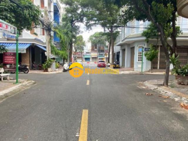 Nhà mặt phố bán