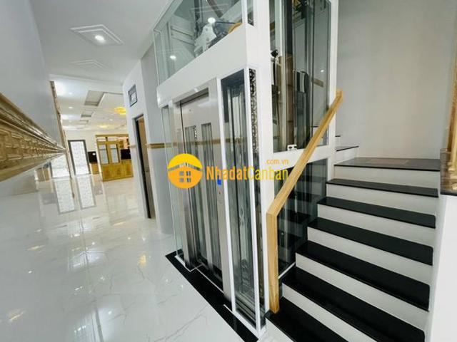 Nhà mặt phố bán tại Hồ Chí Minh