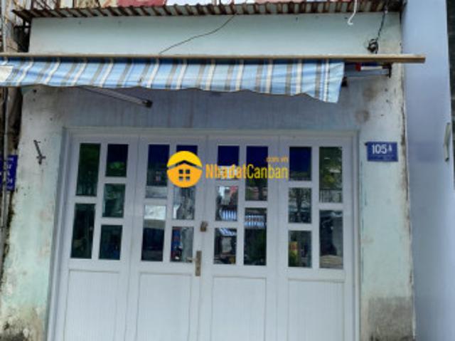 Nhà mặt phố bán