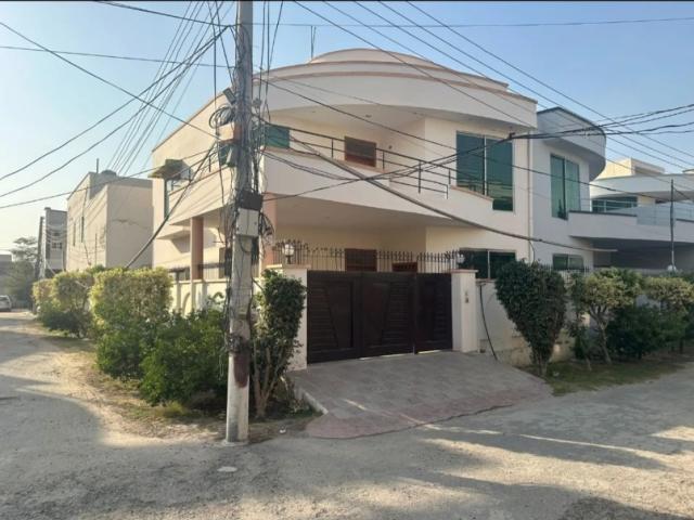 House for sale in Sahiwal, Islamabad Capital Territory
