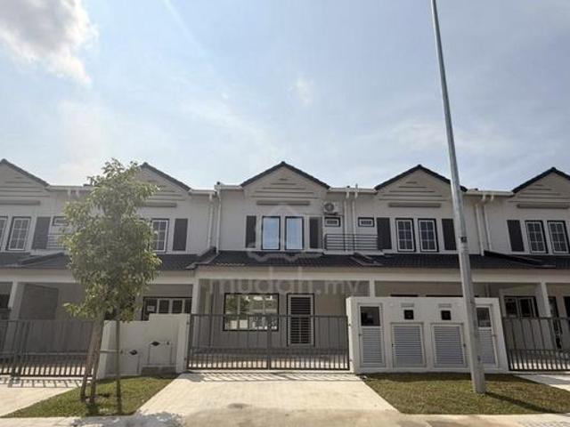 Terraced House for rent in Tanjong Sepat, Selangor