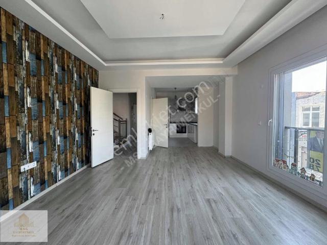 Karşiyaka, İzmir içerisinde satılık mülk