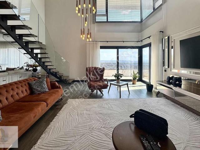 Bayrakli, İzmir içerisinde satılık Residence