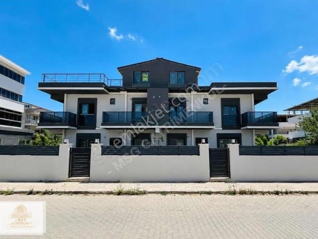 Gaziemir, İzmir içerisinde satılık Villa