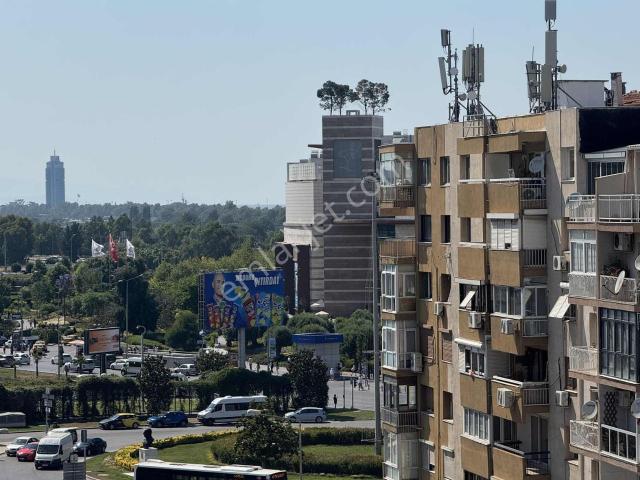 Karabağlar, İzmir içerisinde satılık mülk