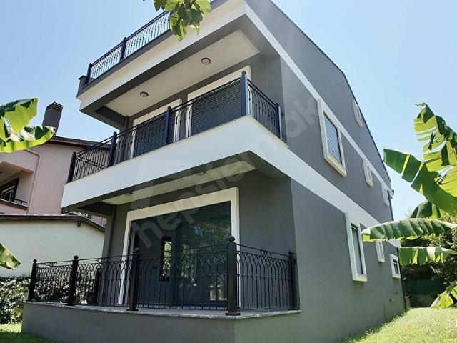 Urla, İzmir içerisinde satılık Villa