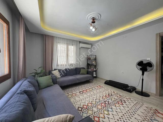 Konak, İzmir içerisinde satılık mülk
