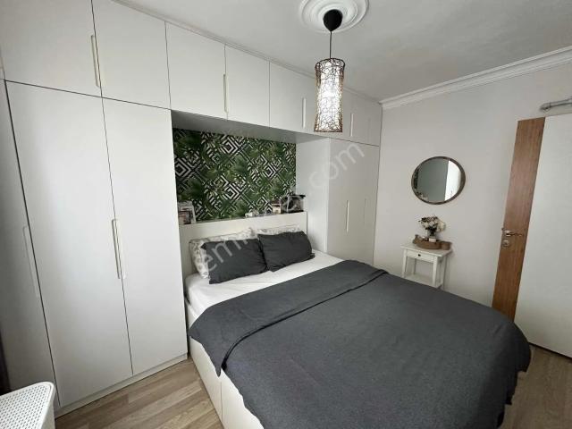 Konak, İzmir içerisinde satılık mülk
