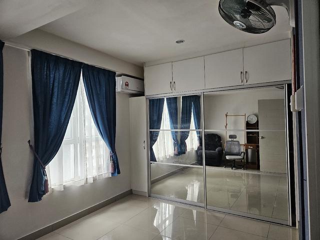 Condominium for sale in Petaling, Alam Impian