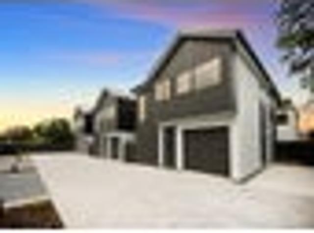 Townhouse for sale in Balmoral