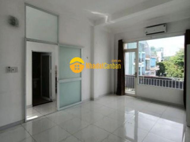 Nhà mặt phố bán