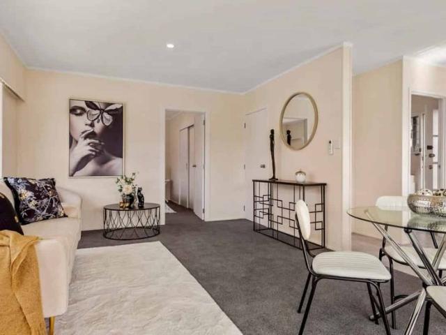 Apartment for rent in Mount Wellington, Oroua County