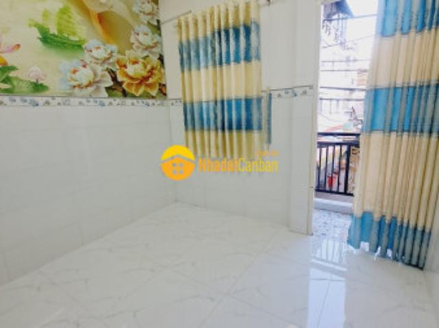 Nhà mặt phố bán