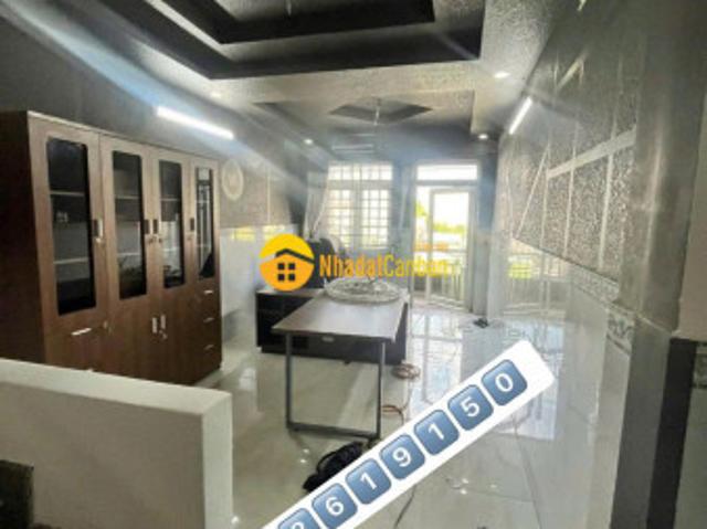 Nhà mặt phố bán