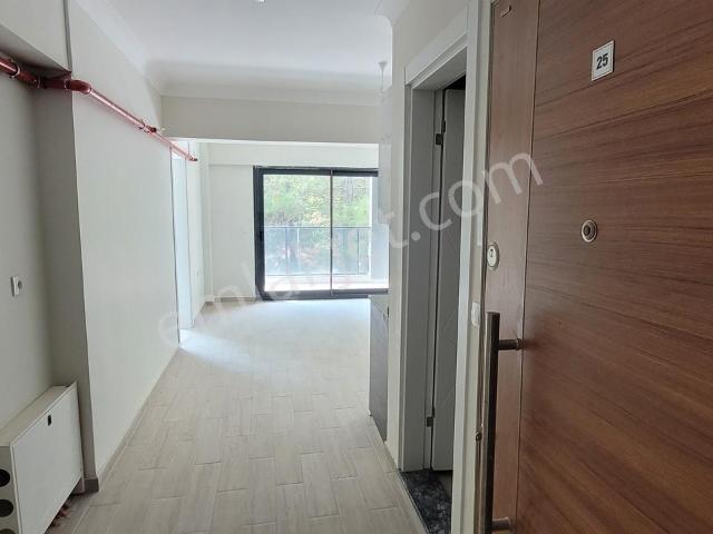 Köprübaşı, Ula içerisinde kiralık mülk