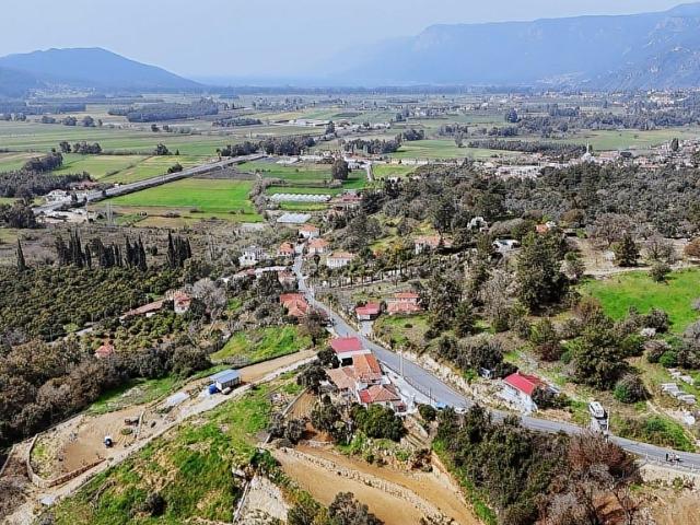 Ataköy, Ula içerisinde satılık Arsa