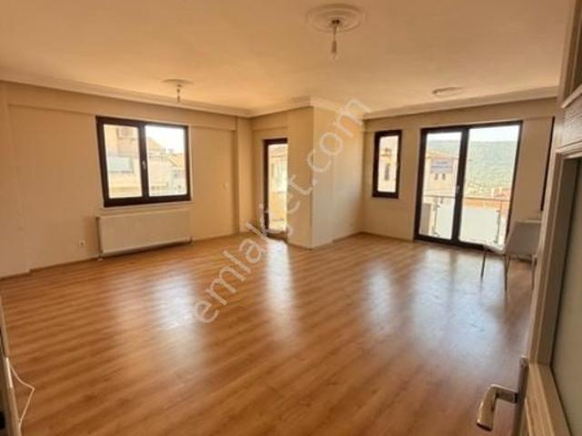 Menteşe Kooperatif Evleri, Menteşe içerisinde kiralık mülk