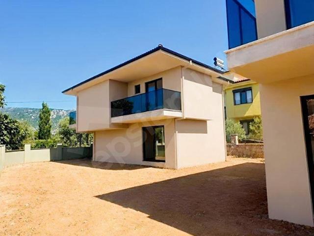 Ortaköy, Menteşe içerisinde satılık Villa