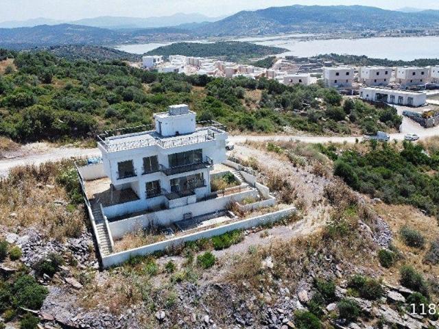 Milas, Muğla içerisinde satılık Villa