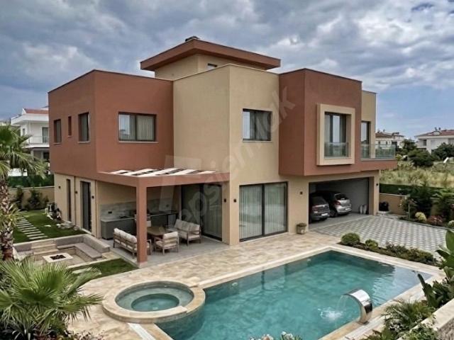Ula, Muğla içerisinde satılık Villa