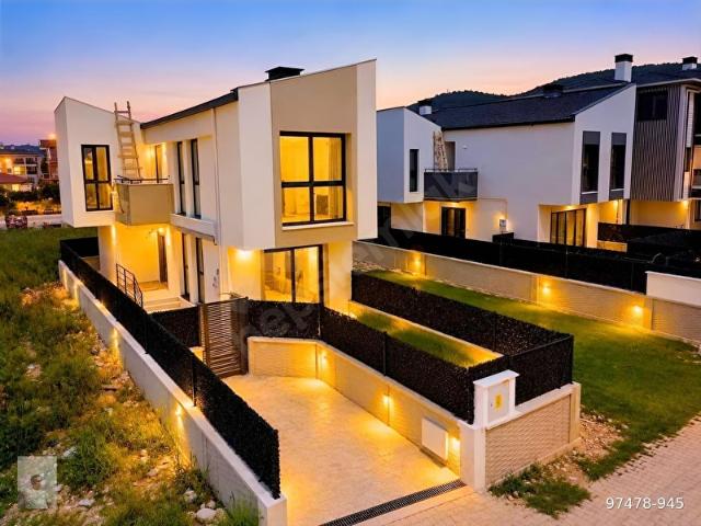 Alparslan, Ula içerisinde satılık Villa
