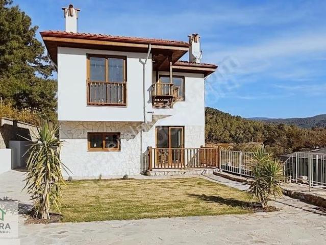 Ula, Muğla içerisinde kiralık Villa