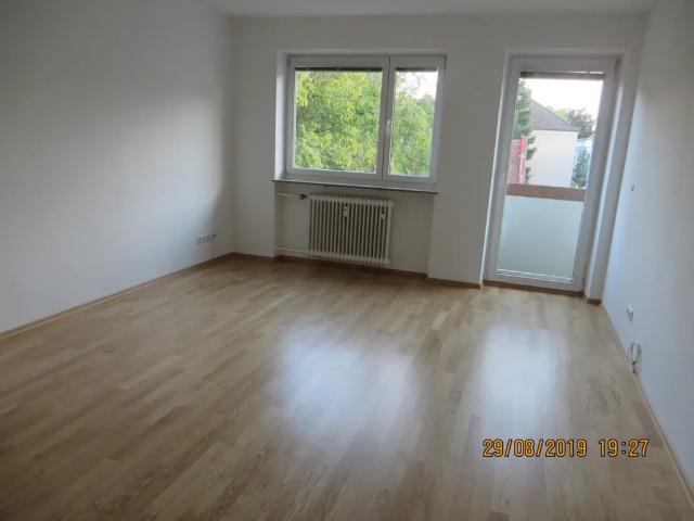 Wohnung mieten in Milbertshofen-Am Hart, München