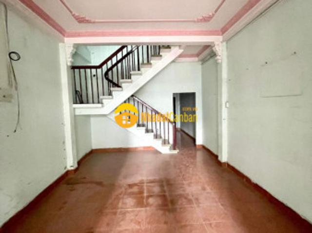 Nhà bán