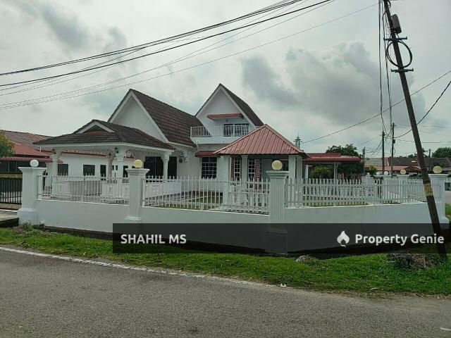 Bungalow for sale in Tangkak, Johor