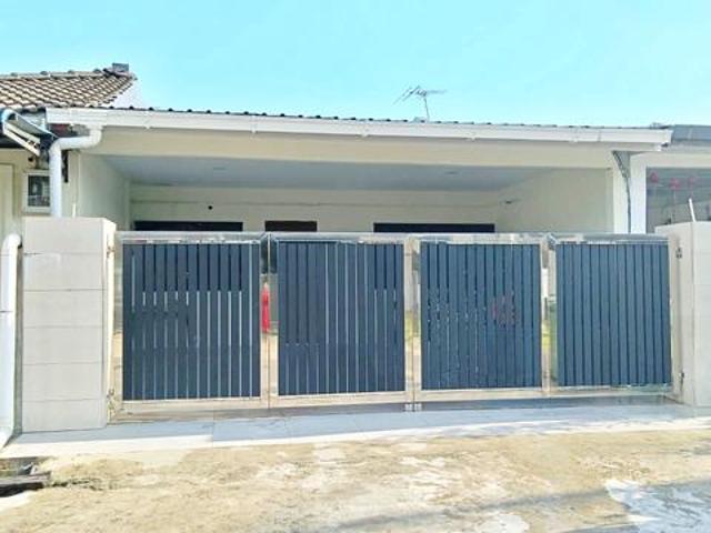 Terraced House for rent in Kuching