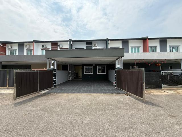 Terraced House for sale in Kota Samarahan, Bahagian Samarahan