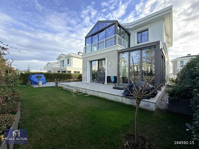 Çekmeköy, İstanbul içerisinde satılık Villa