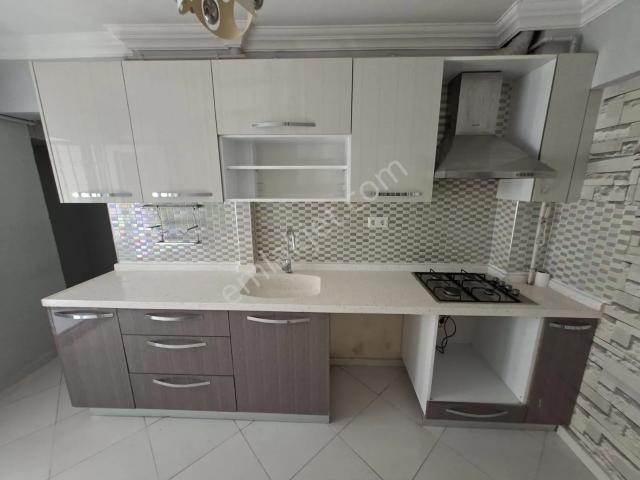 Yedi Eylül Mahallesi, Efeler içerisinde kiralık mülk