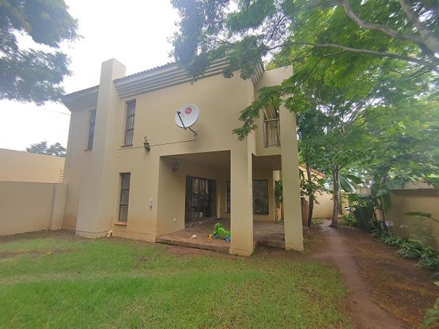 House for rent in Waterkloof, Gauteng