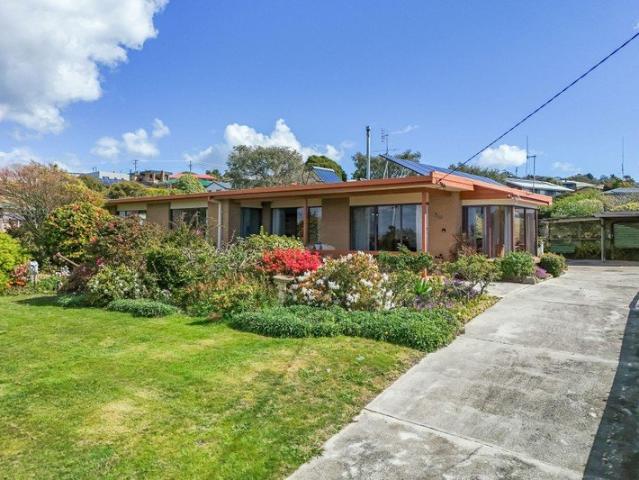 House for sale in Bridport, Tasmania