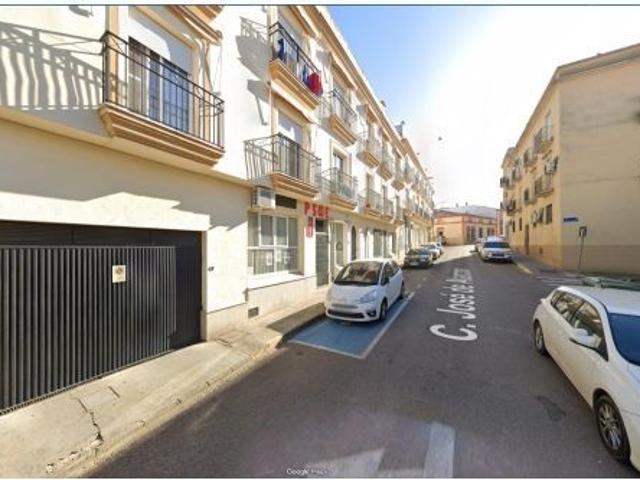 Local Comercial en alquiler en Montijo, Extremadura