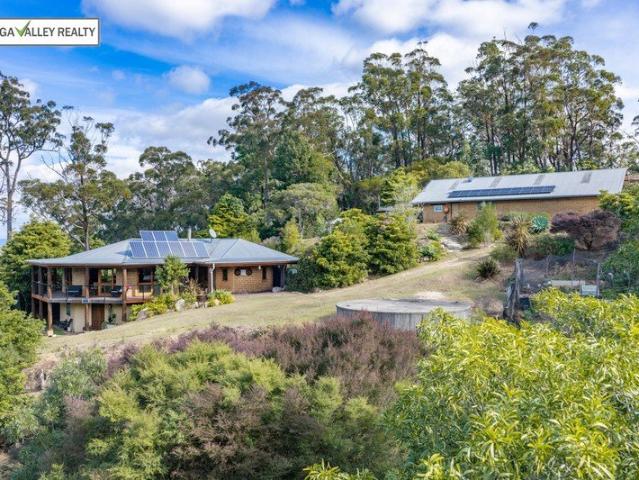 Cottage for sale in Brogo, New South Wales
